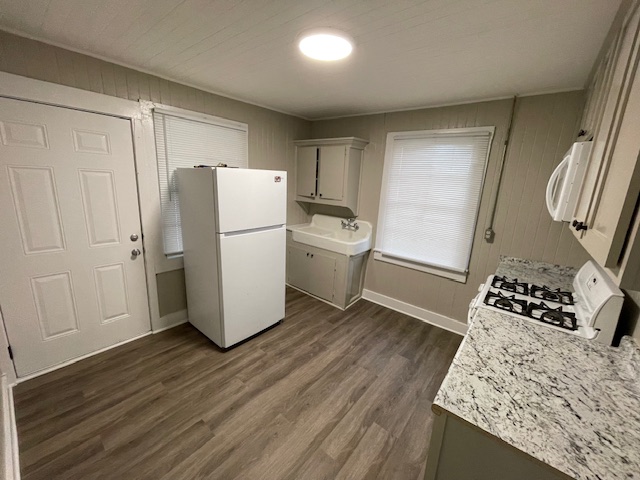 624 Gabasse St. Upper 2