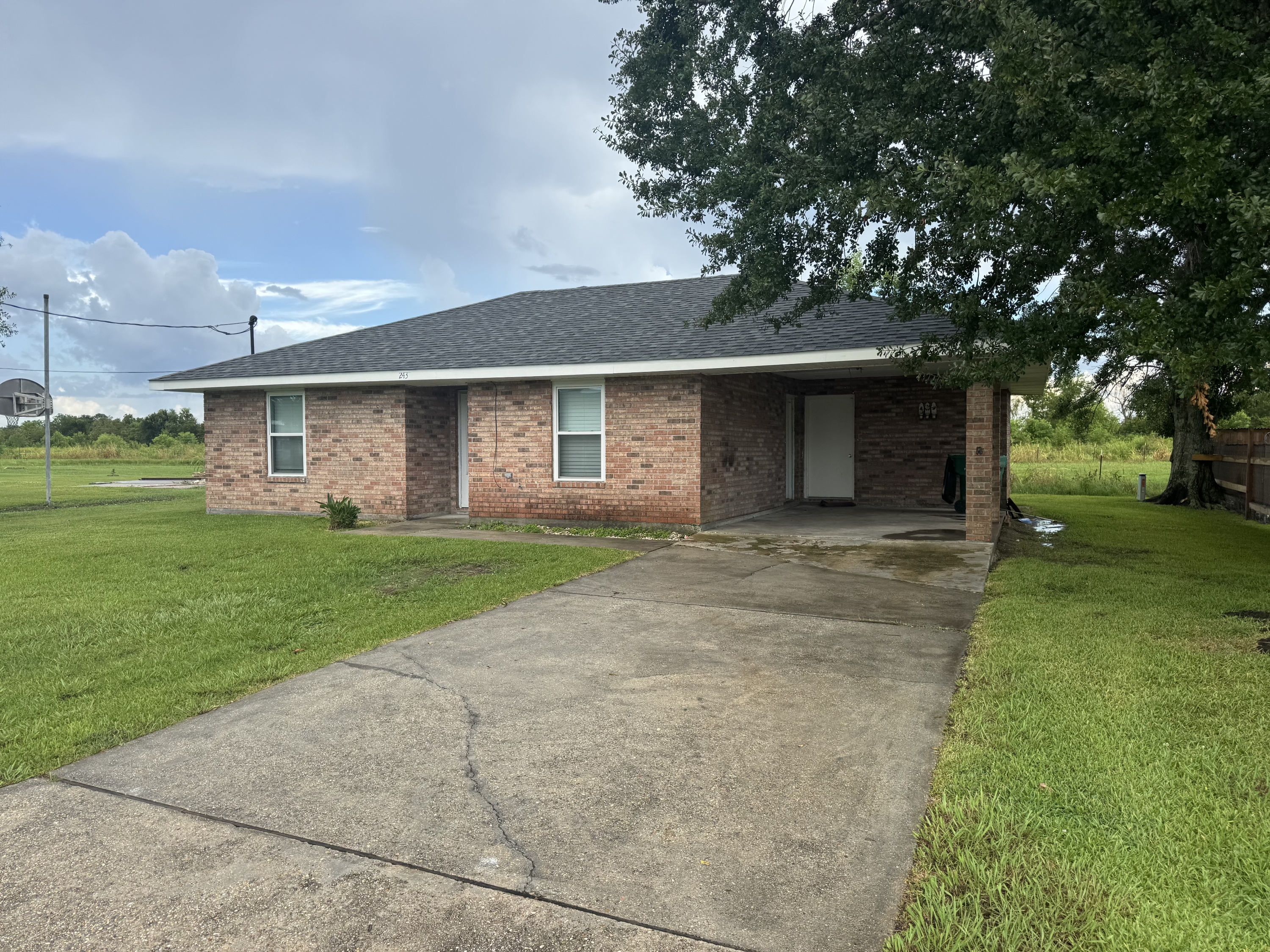 243 Laris Dr.