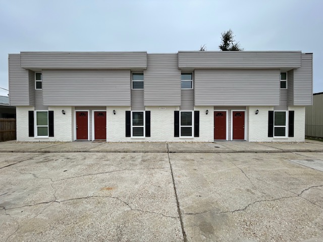 302 Patterson St. D
